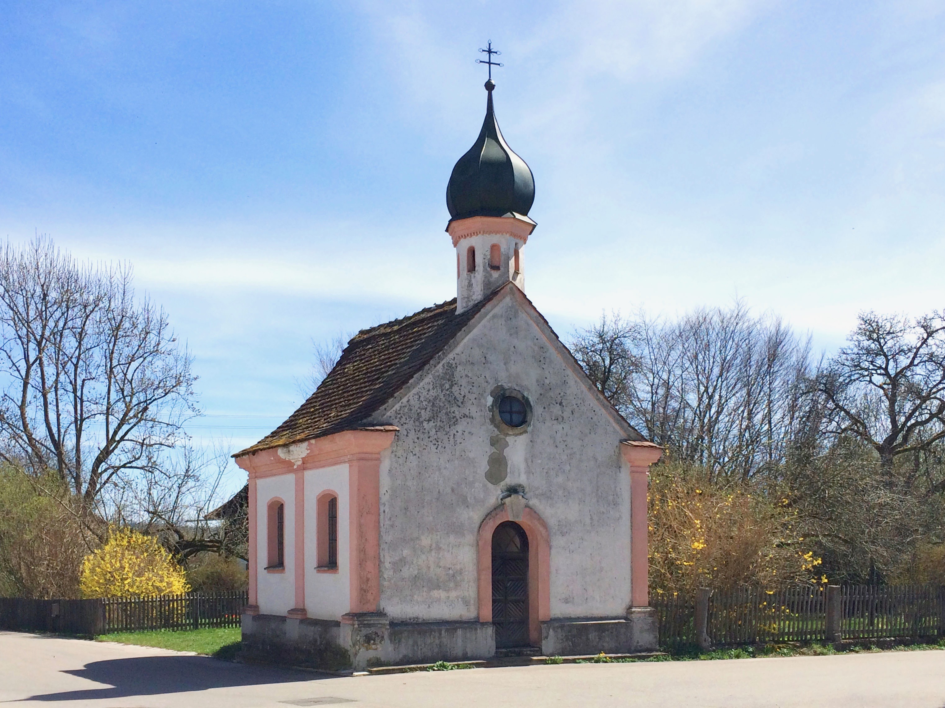 Kapelle außen vom Gut Stohrerhof